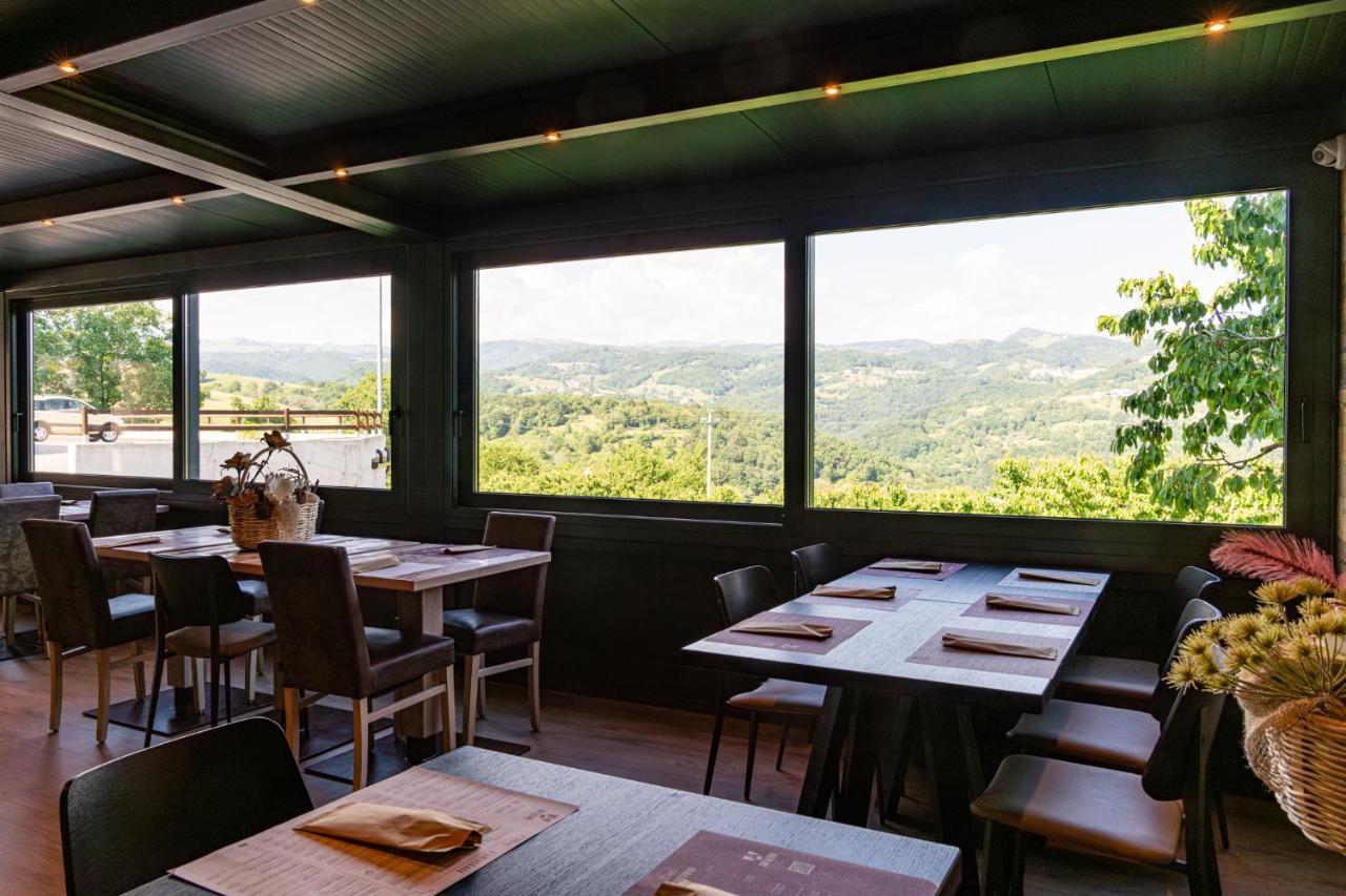 Araldo Eco-Lodge Боско-Кьезануова Экстерьер фото